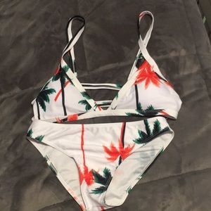 White/Green Palm Tree Bathing suit + FREE GIFT
